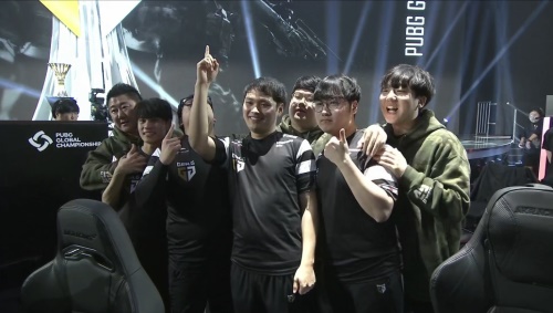 拆解其背后 拆解其背后