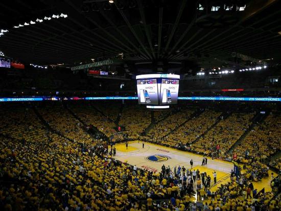 步伐与头部 步伐与头部